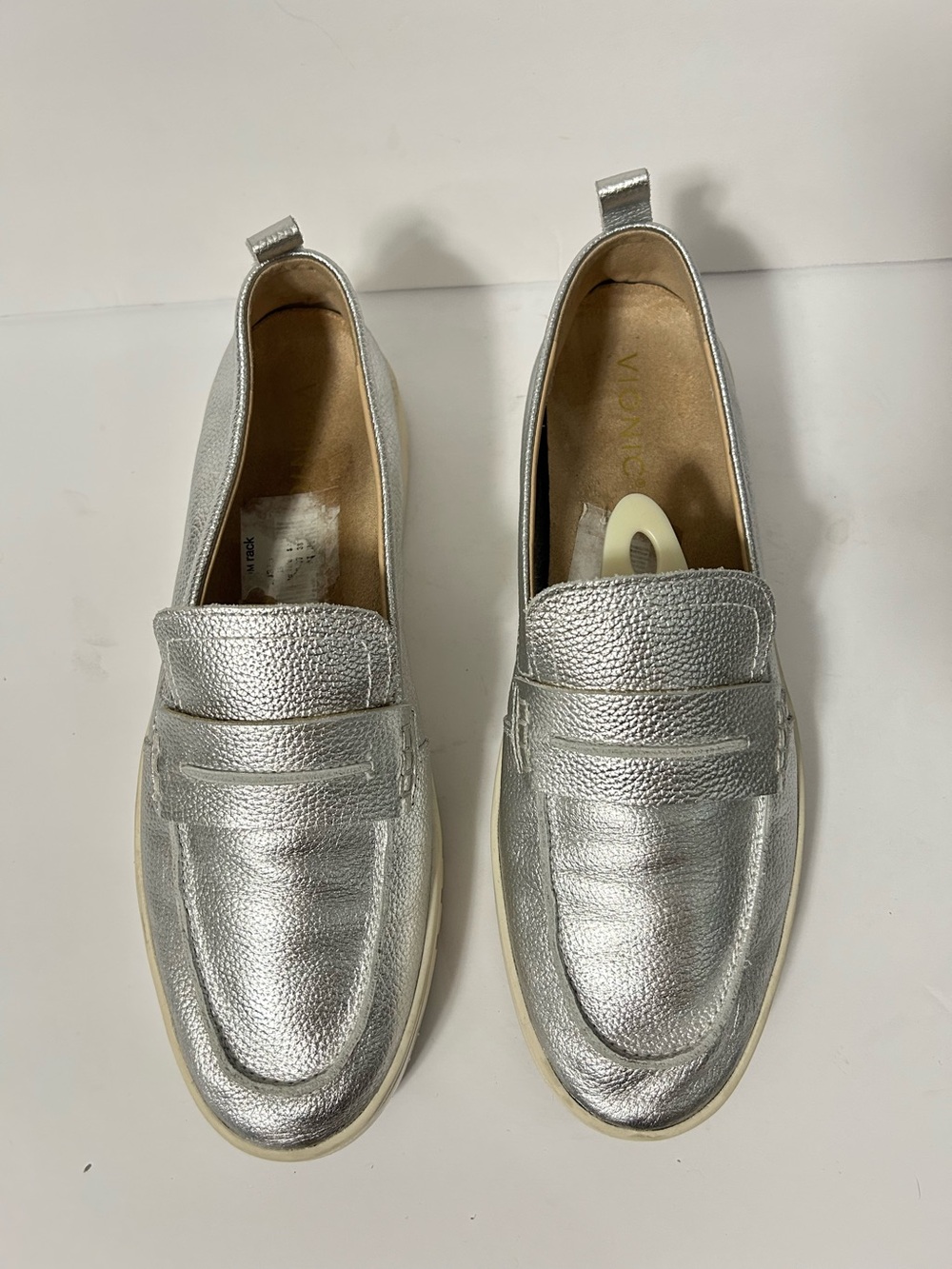 Vionic Chantel Metallic Silver Leather Penny Loafers Womens 10 Orthotic Slip On - Picture 10 of 12